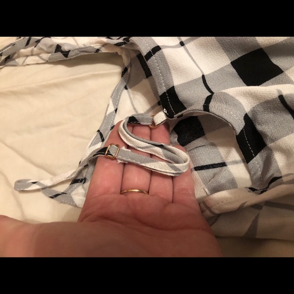 Kendall and Kylie summer dress - Picture 4 of 5